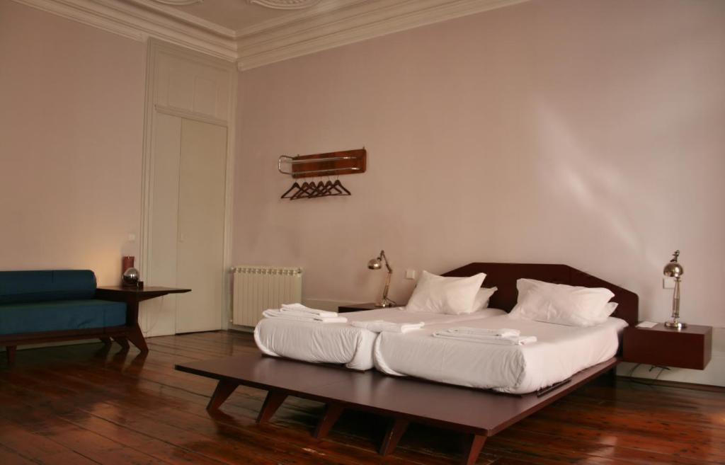435 Almada Cosy Studio Apartment *